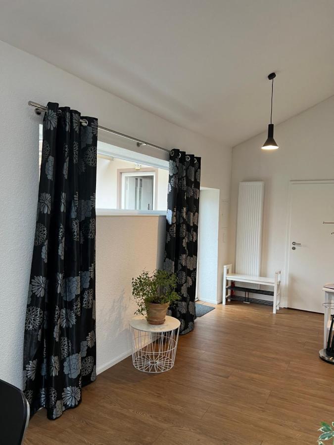 2 Zi-Apartment Fauser Echterdingen-Messe ไลน์เฟลเดิน-เอคเทอร์ดิงเงน ภายนอก รูปภาพ